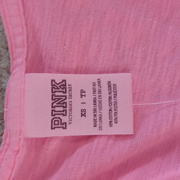 3 summer tops - Picture 5 of 8